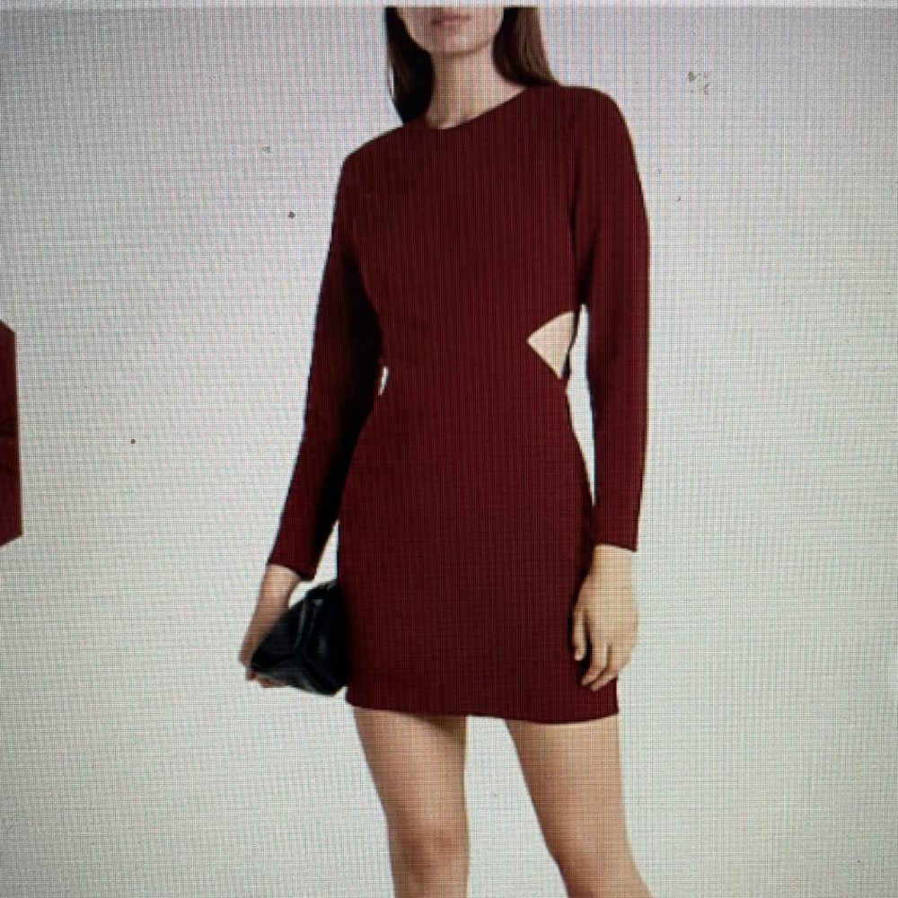 Women dress with cutout sides